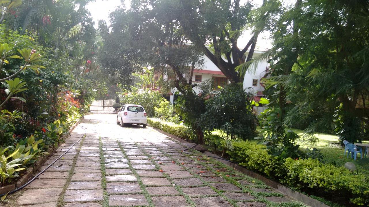 Villa Serena Bangalore Exterior photo
